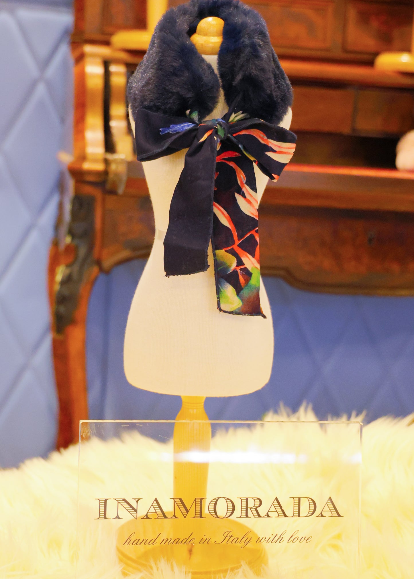 NECKWARMER