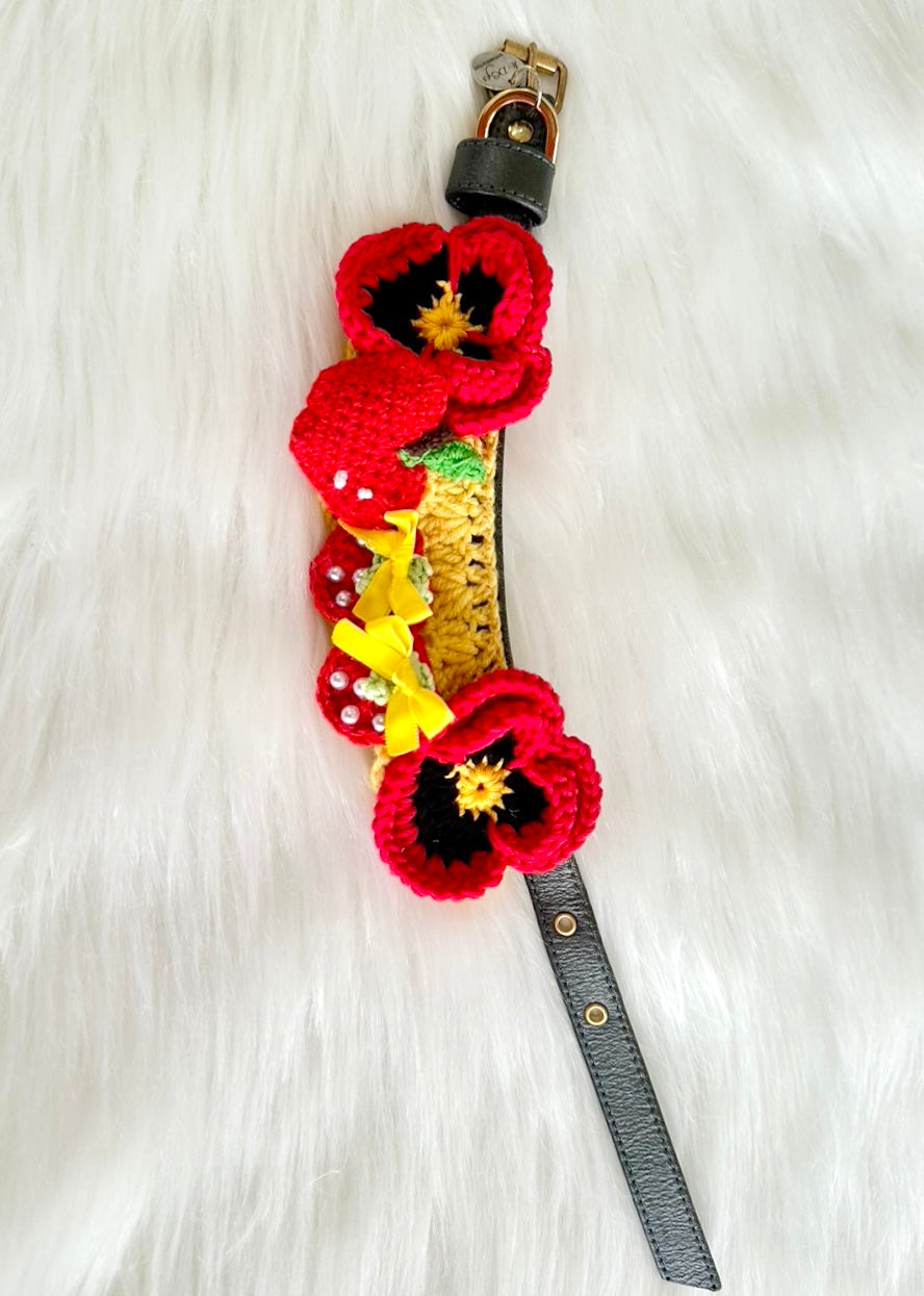 CountryCollar